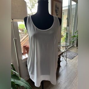 Lululemon Essential Tank Top * Pleated